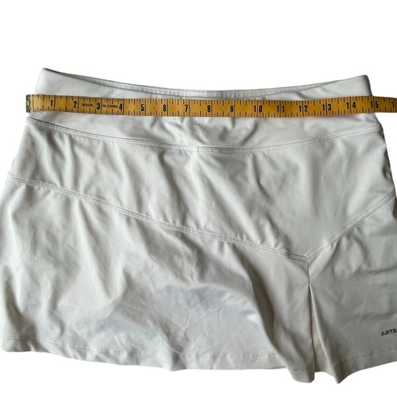 Ladies White Artengo Pickleball Tennis Skirt Skort, Small - Picture 4 of 7
